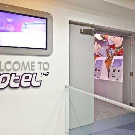 Yotelair London Heathrow Airport Hillingdon Exteriör bild