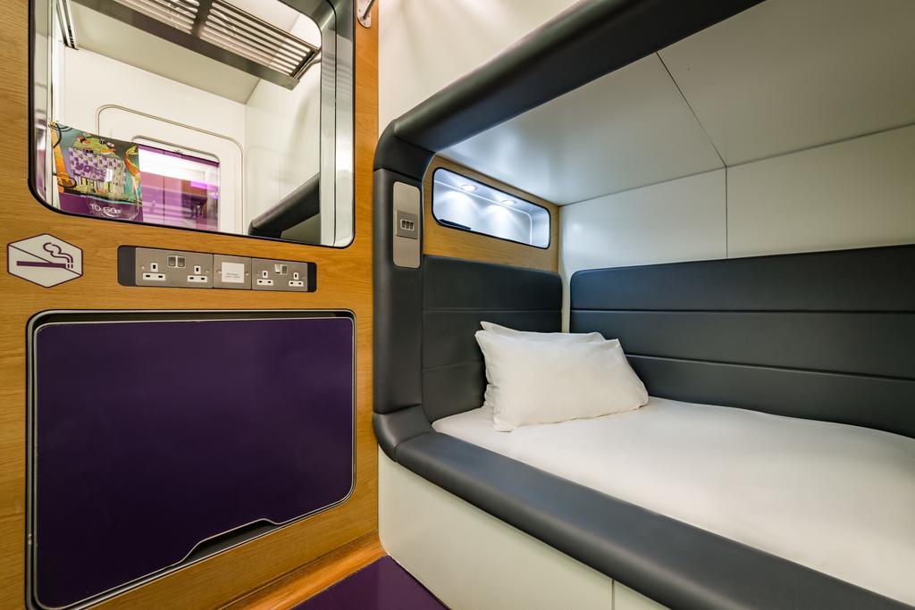 Yotelair London Heathrow Airport Hillingdon Exteriör bild